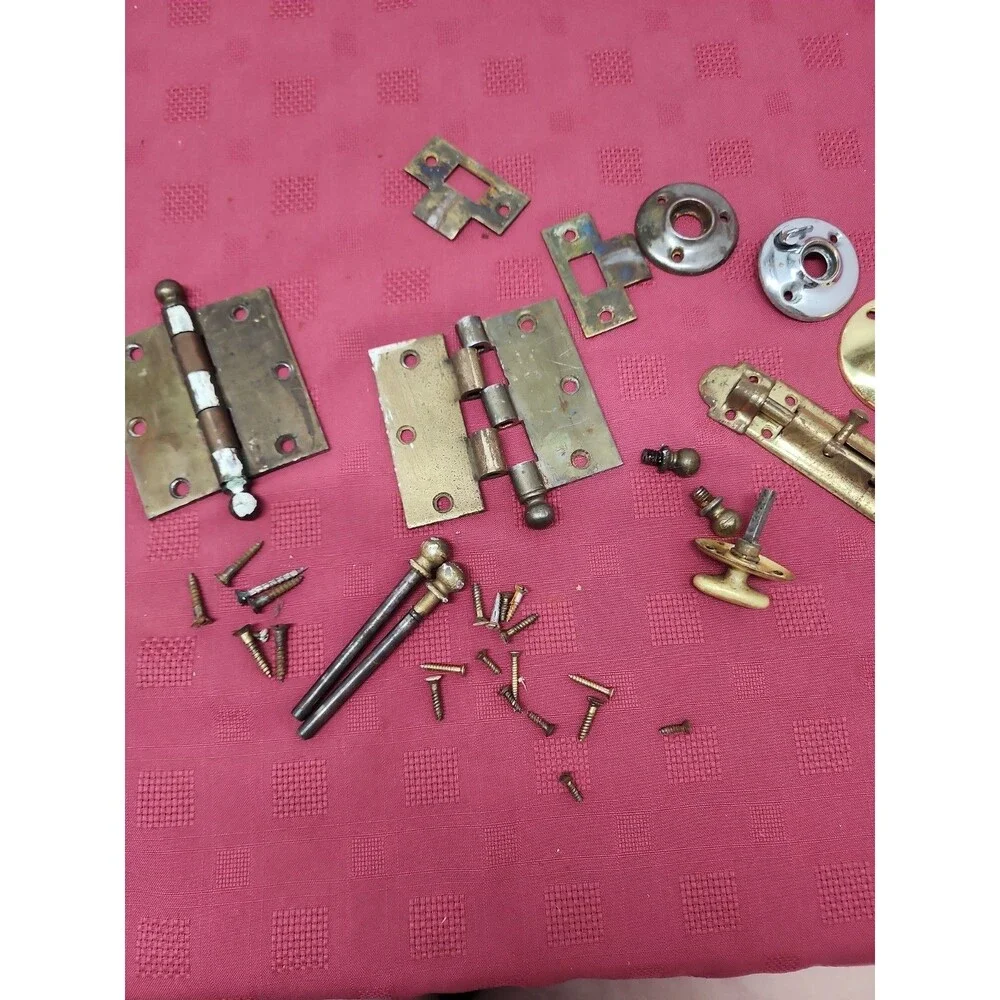 Vintage Brass Door Hardware Assorted Miscellaneous Pieces Perfect For Rehabber